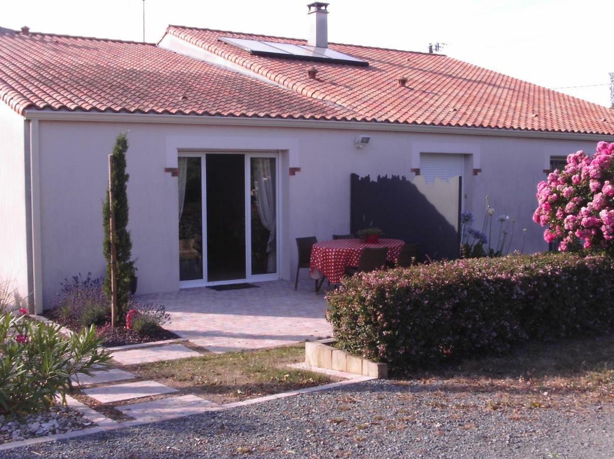 Gite Le Logis Mouchamps Esterno foto